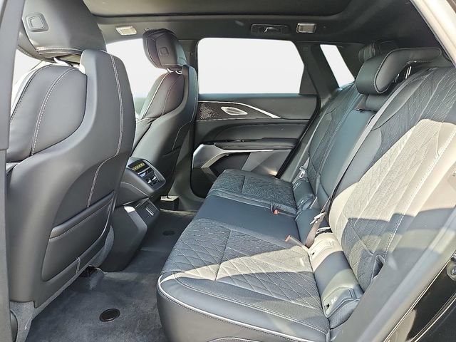 New 2026 Cadillac Lyriq V AWD/4WD image 8