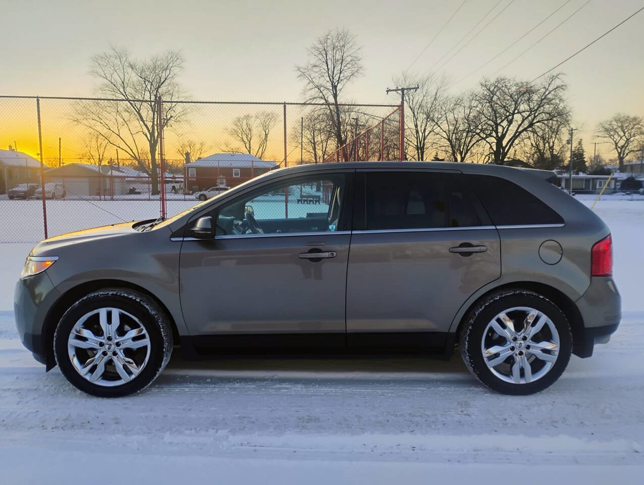 Used 2013 Ford Edge Limited image 16