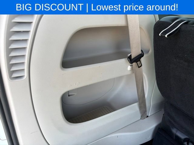 Used 2023 Chrysler Pacifica Touring-L FWD image 15