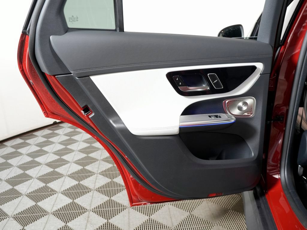 Certified 2026 Mercedes-Benz GLC 300 4MATIC image 27
