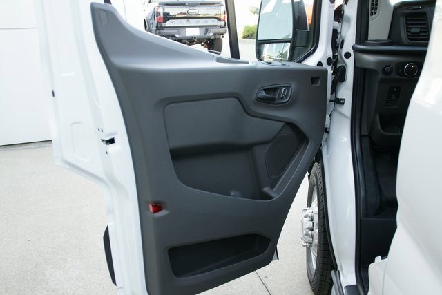 New 2026 Ford Transit 250 148 Medium Roof Extended AWD image 13