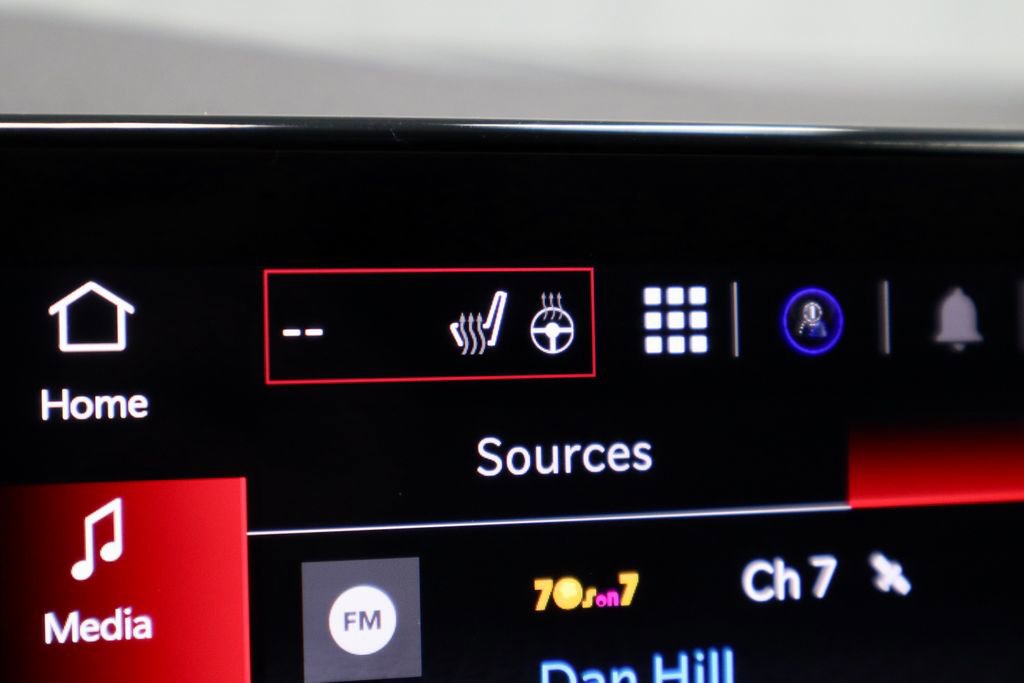 Used 2024 Dodge Hornet R/T w/ R/T Blacktop Package image 4