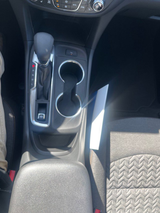 Used 2024 Chevrolet Equinox LT image 16