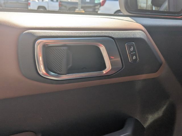 Certified 2022 Ford Bronco Outer Banks w/ Sasquatch Package image 9