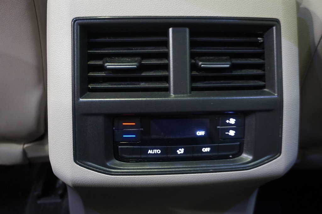 Used 2022 Volkswagen Atlas SE w/ Panoramic Sunroof Package image 27