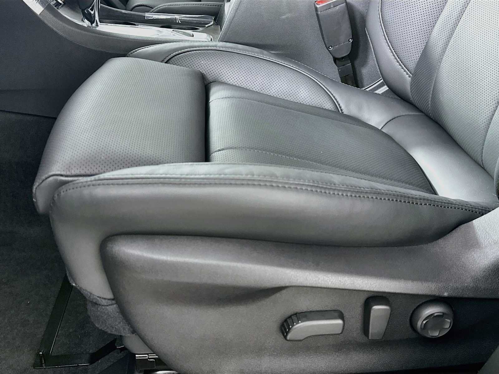 New 2027 Subaru Ascent Touring AWD/4WD image 18