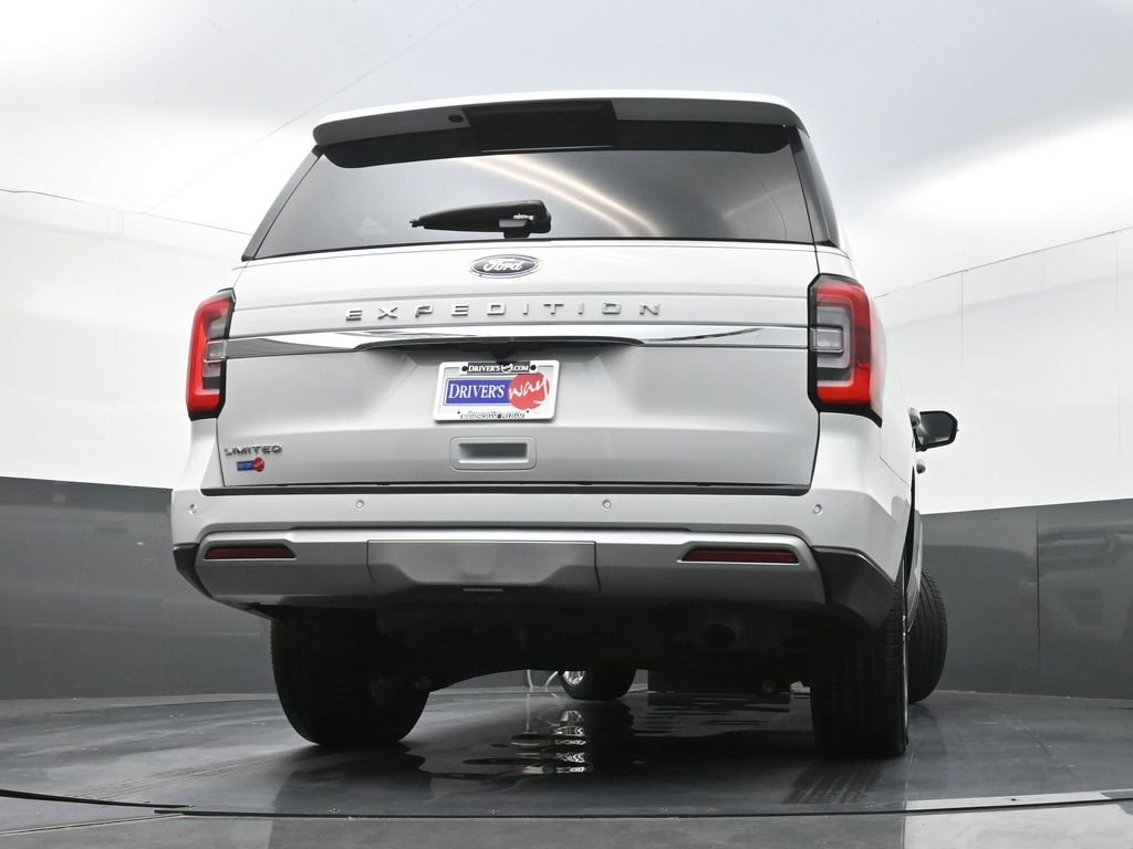 Used 2024 Ford Expedition Limited AWD/4WD image 33