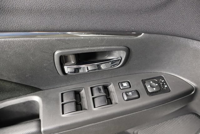 Used 2024 Mitsubishi Outlander Sport ES AWD/4WD image 18