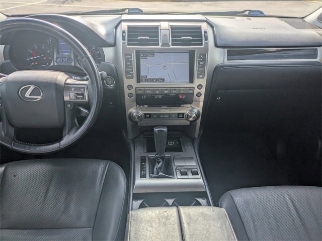 Used 2017 Lexus GX 460 image 16
