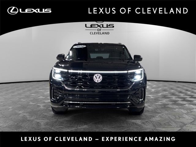Used 2024 Volkswagen Atlas Cross Sport SEL R-Line image 1