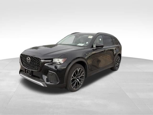 Certified 2025 MAZDA CX-70 Plug-In Hybrid w/ Premium Pkg AWD/4WD image 4