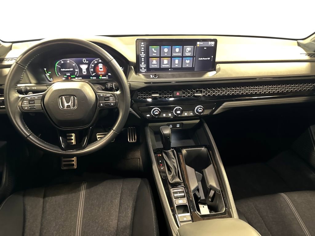 Used 2024 Honda Accord Sport image 4