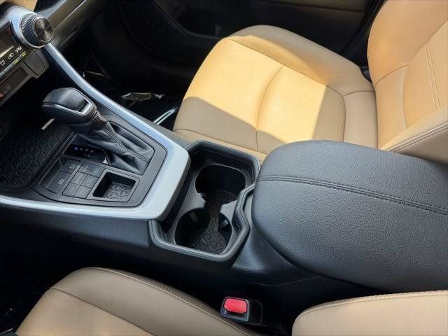 Certified 2019 Toyota RAV4 XLE Premium w/ All Weather Liner Package AWD/4WD image 88