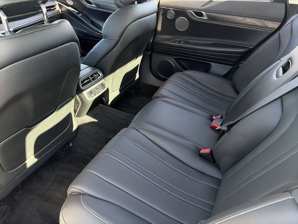 Used 2021 Genesis G80 2.5T w/ Advanced Package AWD/4WD image 17
