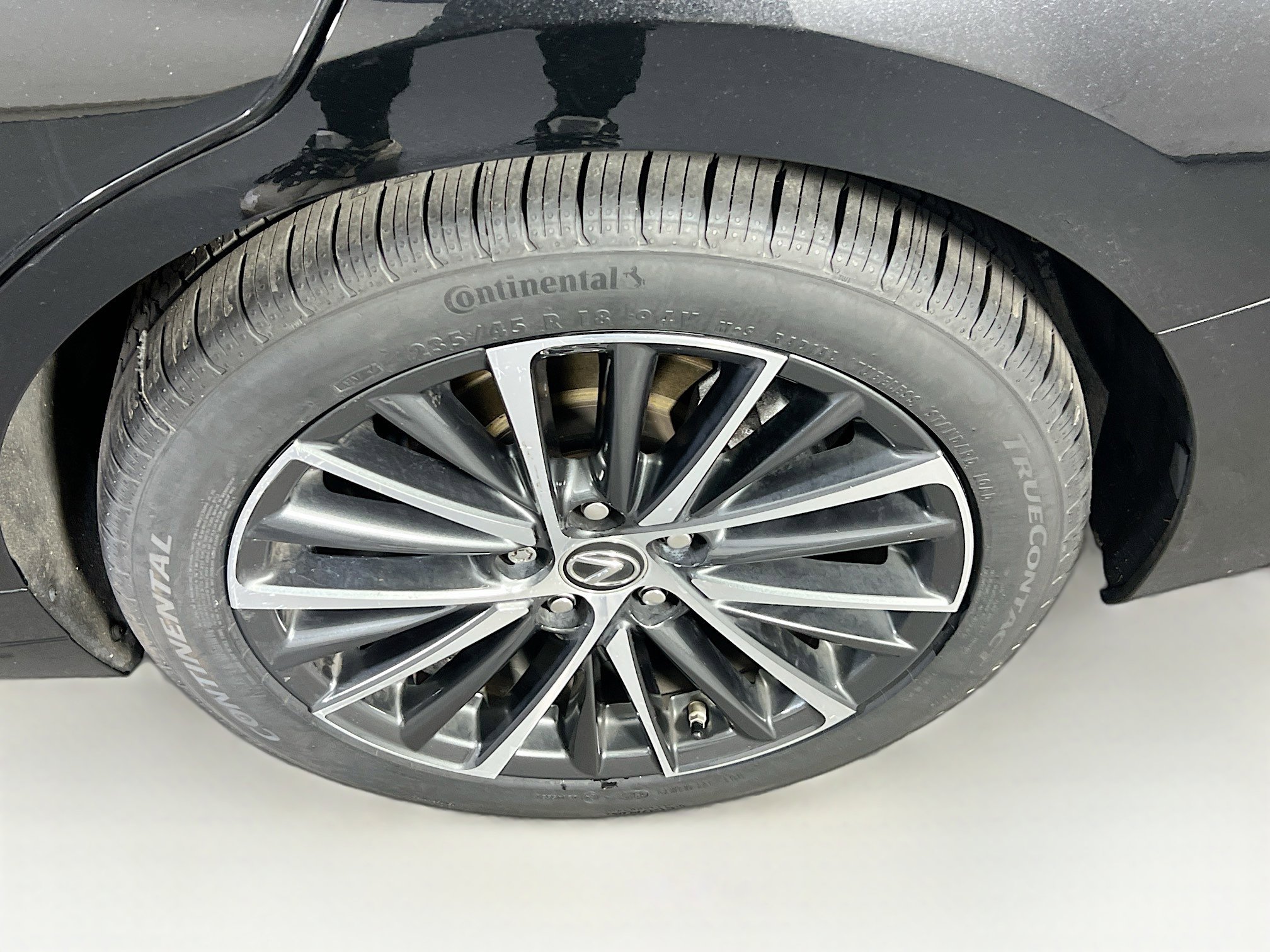 Used 2023 Lexus ES 300h w/ Premium Package image 30