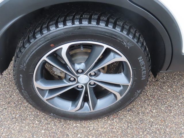 Used 2023 Buick Encore GX Select image 13