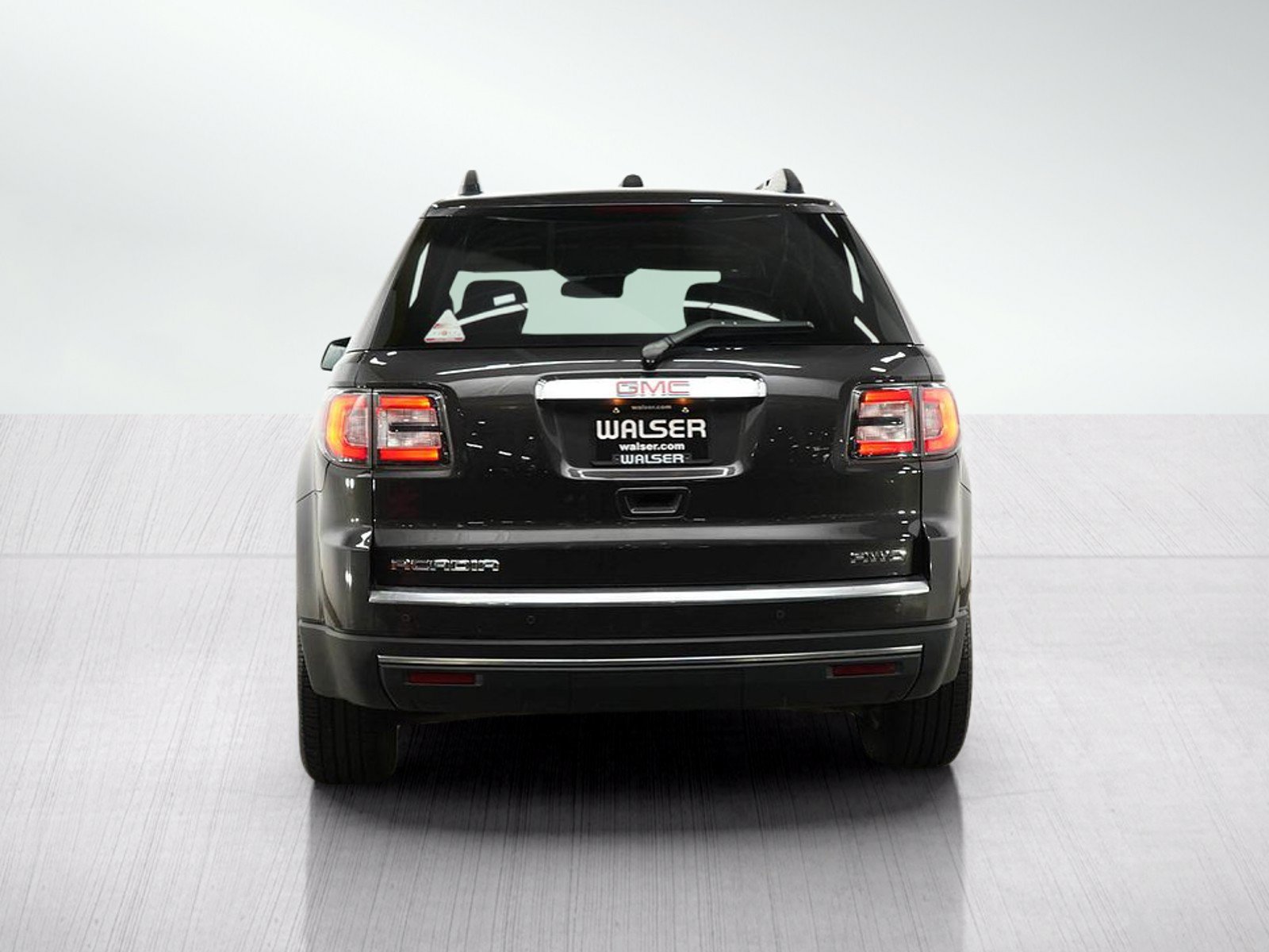 Used 2016 GMC Acadia SLT w/ Open Road Package AWD/4WD image 4