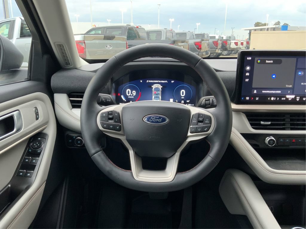 Used 2026 Ford Explorer Active w/ Active Comfort Package image 18
