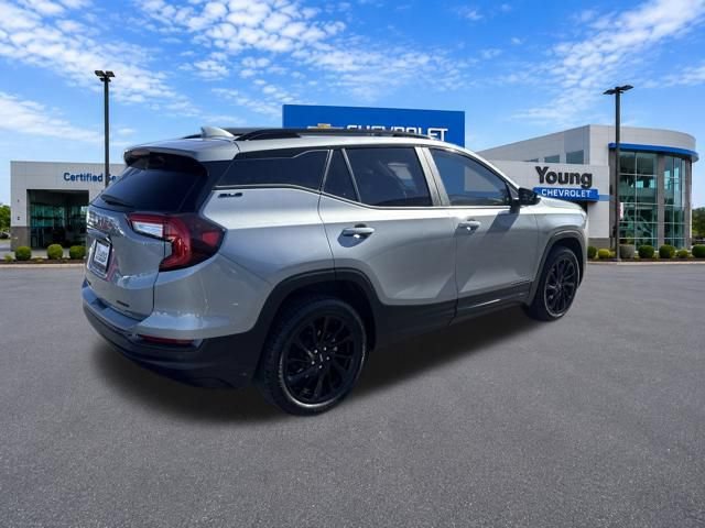 Certified 2023 GMC Terrain SLE w/ Driver Convenience Package AWD/4WD image 7
