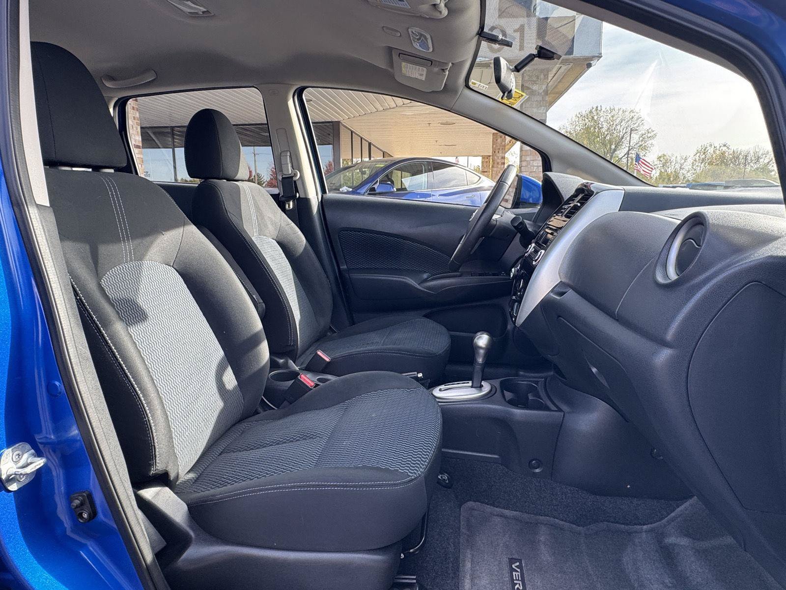 Used 2015 Nissan Versa Note SV FWD image 24