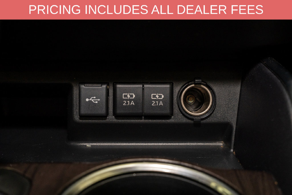 Used 2021 Toyota Highlander Limited FWD image 18