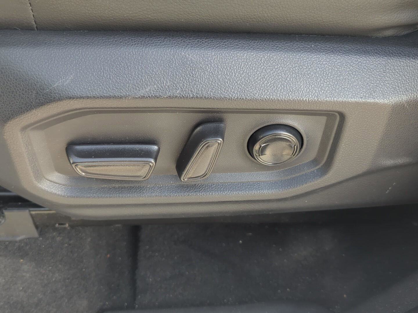 Used 2024 Toyota Sequoia Limited image 12