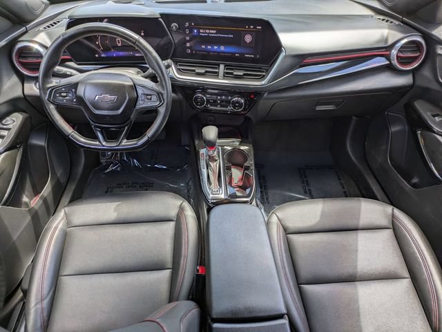 Certified 2024 Chevrolet Trax RS w/ Sunroof Package FWD image 23