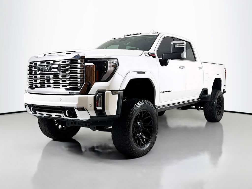 Used 2024 GMC Sierra 2500 Denali w/ Denali Reserve Package AWD/4WD image 2