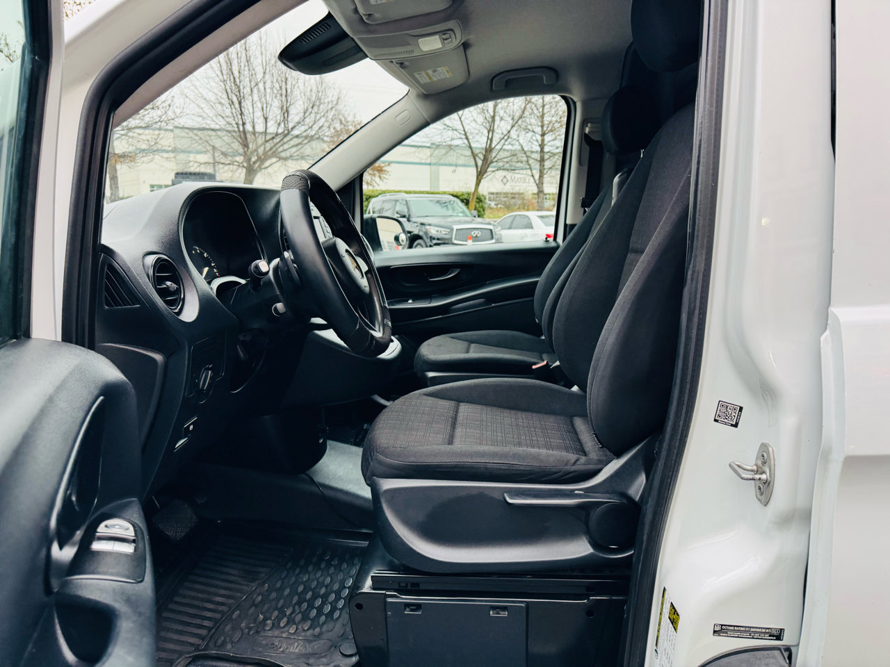 Used 2016 Mercedes-Benz Metris image 21