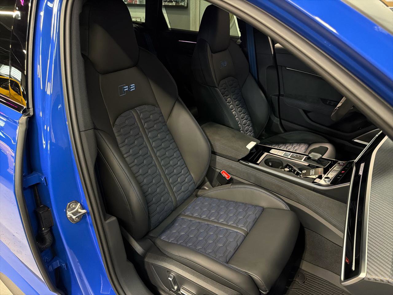 Used 2025 Audi RS 6 performance image 23