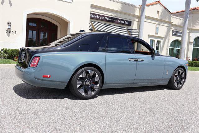 Certified 2023 Rolls-Royce Phantom Sedan image 2