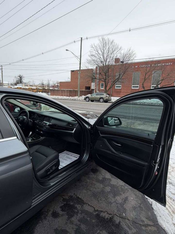 Used 2015 BMW 528i Sedan image 22