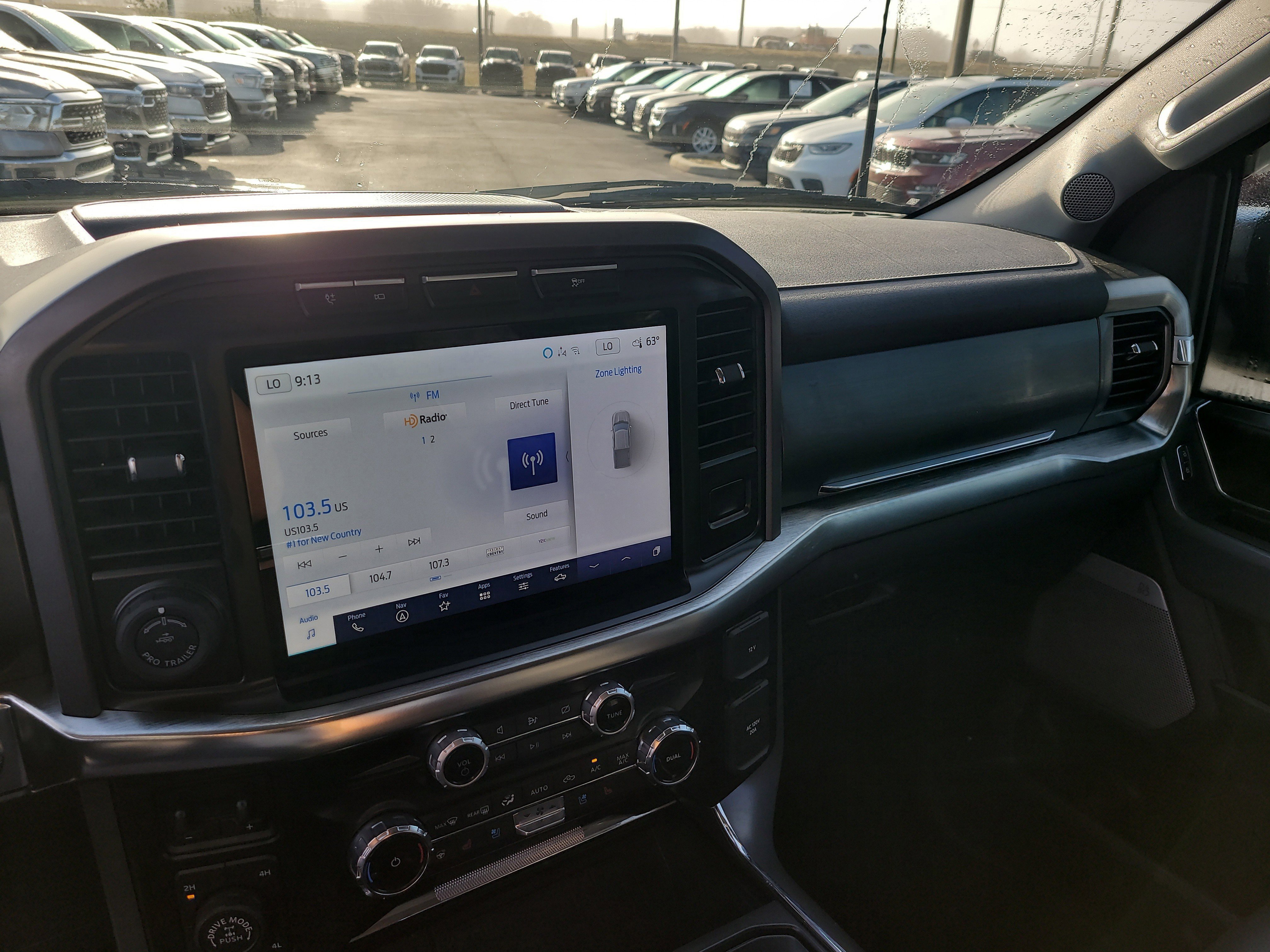 Used 2023 Ford F150 Lariat w/ Trailer Tow Package image 21