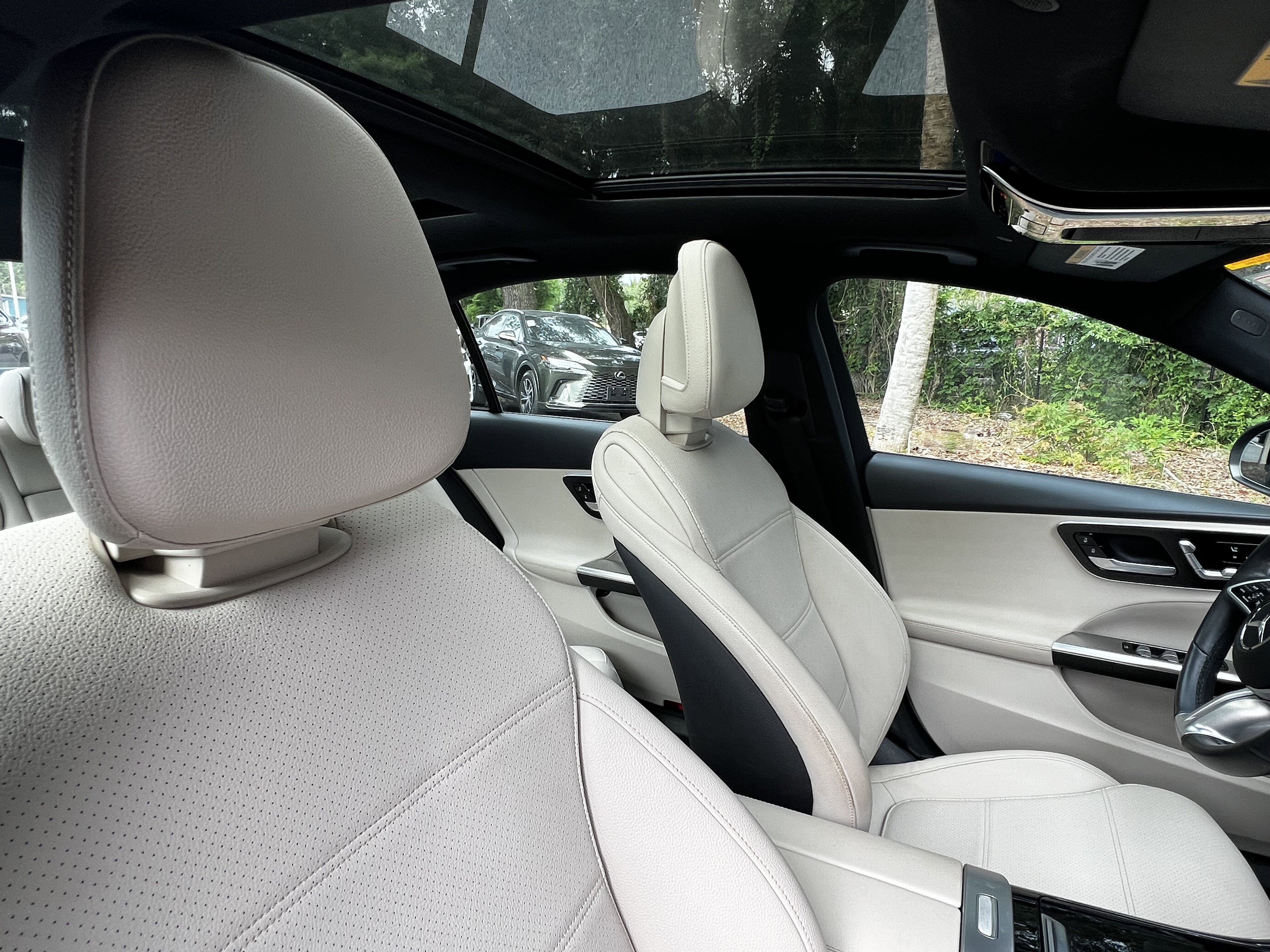 Used 2022 Mercedes-Benz C 300 Sedan image 46
