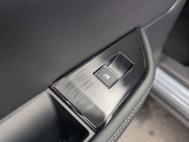 New 2026 Nissan Rogue Platinum image 12