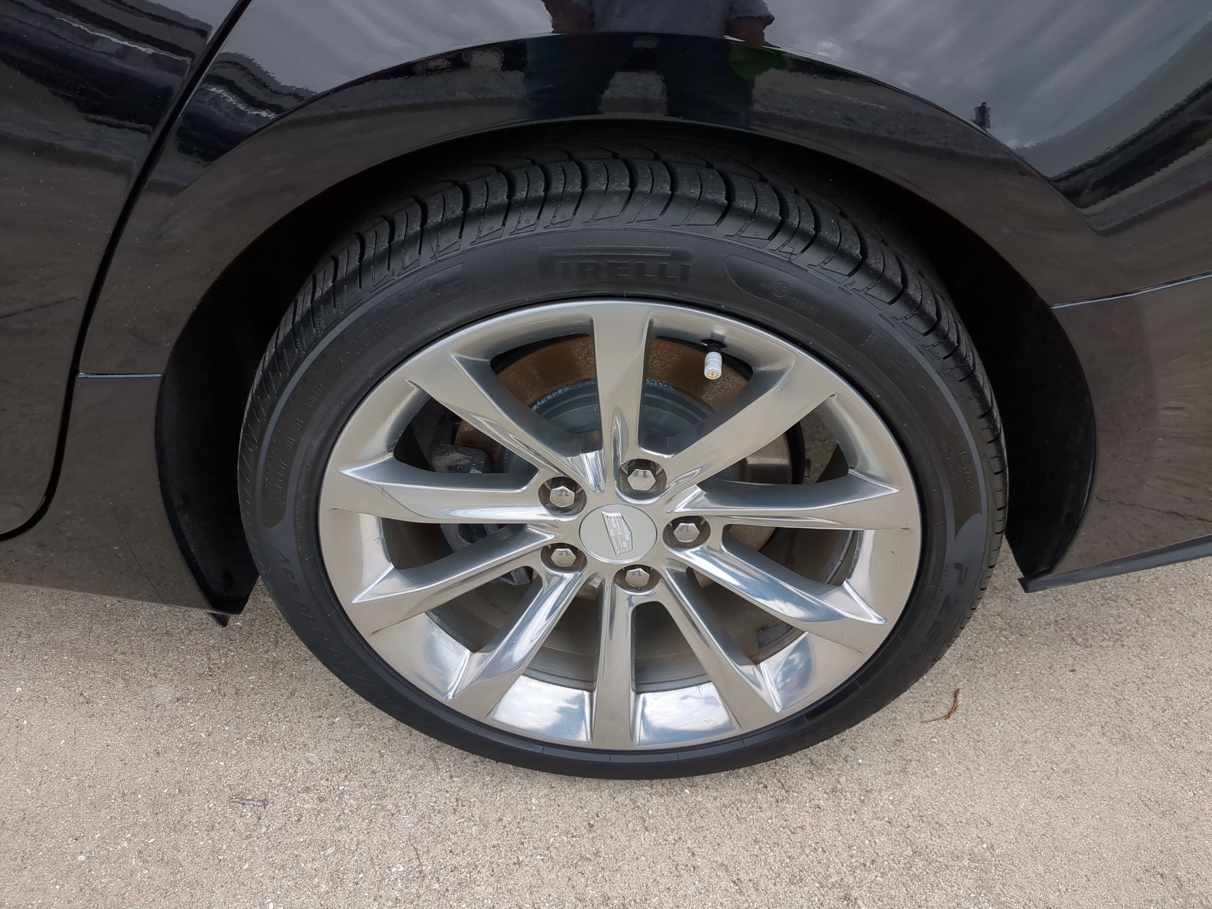 Used 2019 Cadillac CTS Luxury image 32