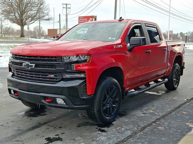 Used 2022 Chevrolet Silverado 1500 LT Trail Boss w/ Bed Protection Package AWD/4WD image 3