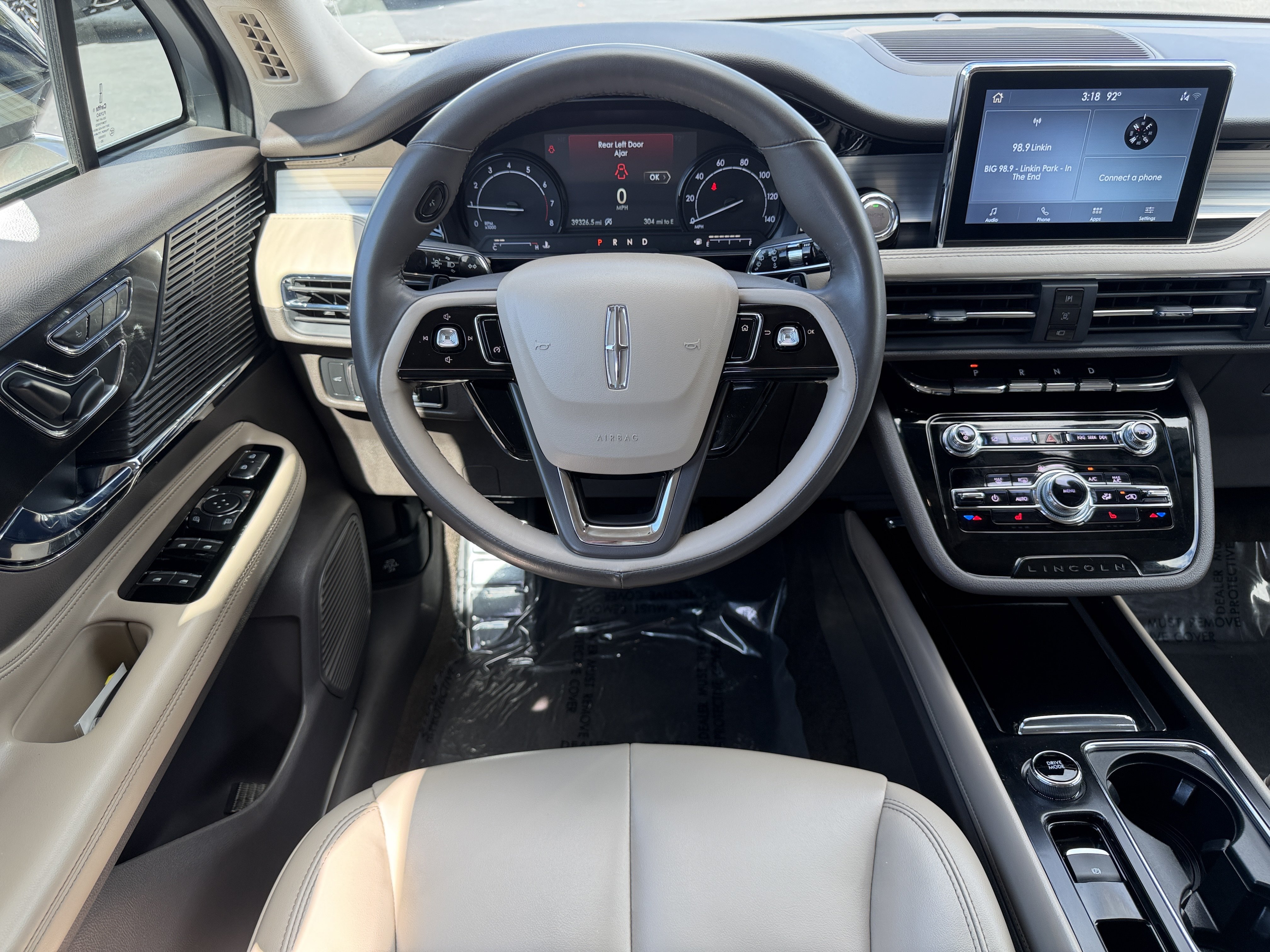 Used 2021 Lincoln Corsair FWD image 15