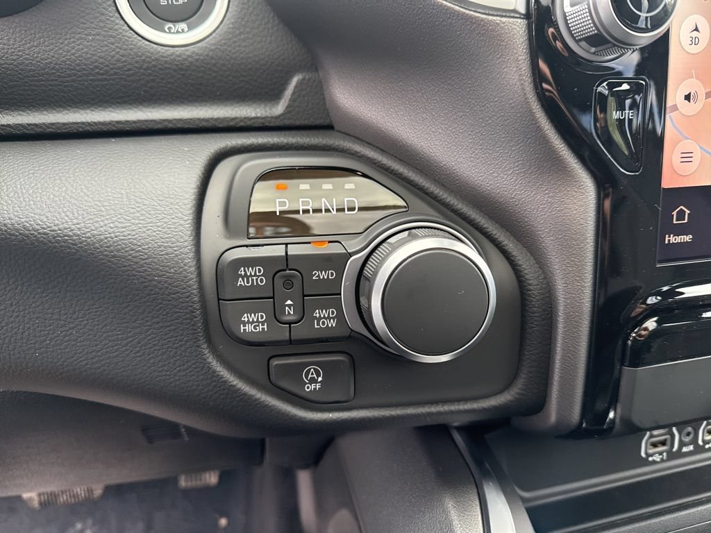 New 2026 RAM 1500 Big Horn AWD/4WD image 15