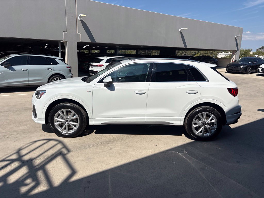 Used 2024 Audi Q3 2.0T Premium AWD/4WD image 10