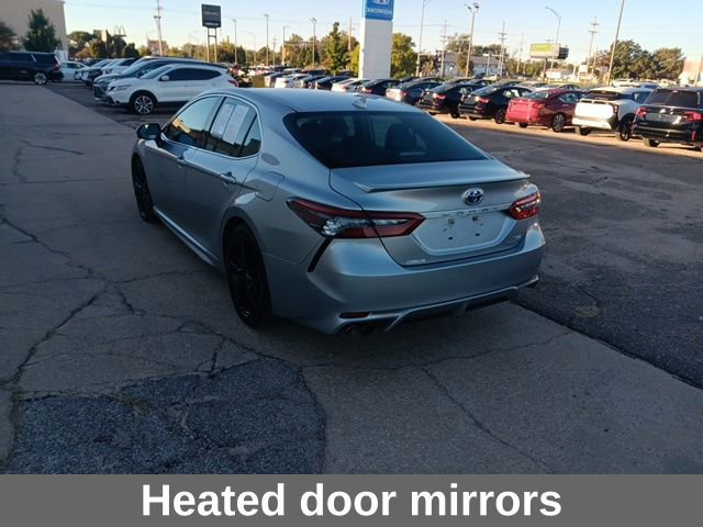 Used 2022 Toyota Camry XSE image 6