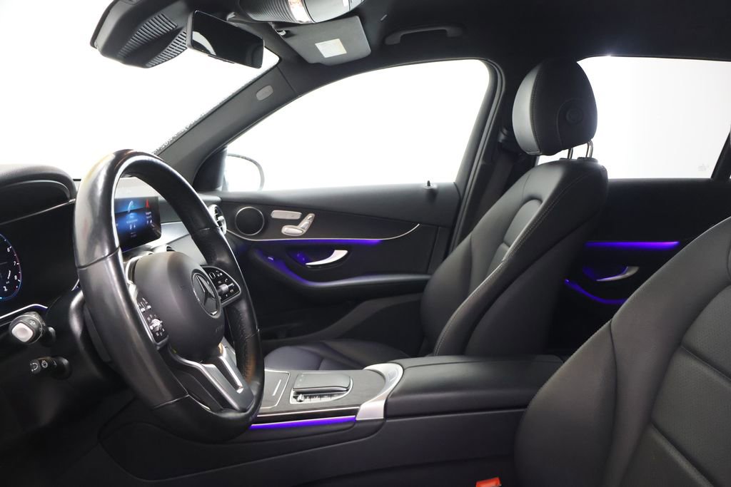 Certified 2022 Mercedes-Benz GLC 300 4MATIC w/ Driver Assistance Package image 13