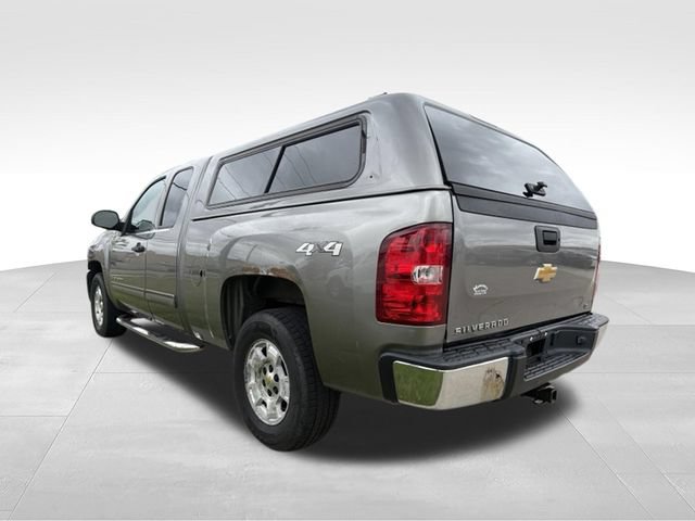 Used 2013 Chevrolet Silverado 1500 LT w/ All-Star Edition AWD/4WD image 2