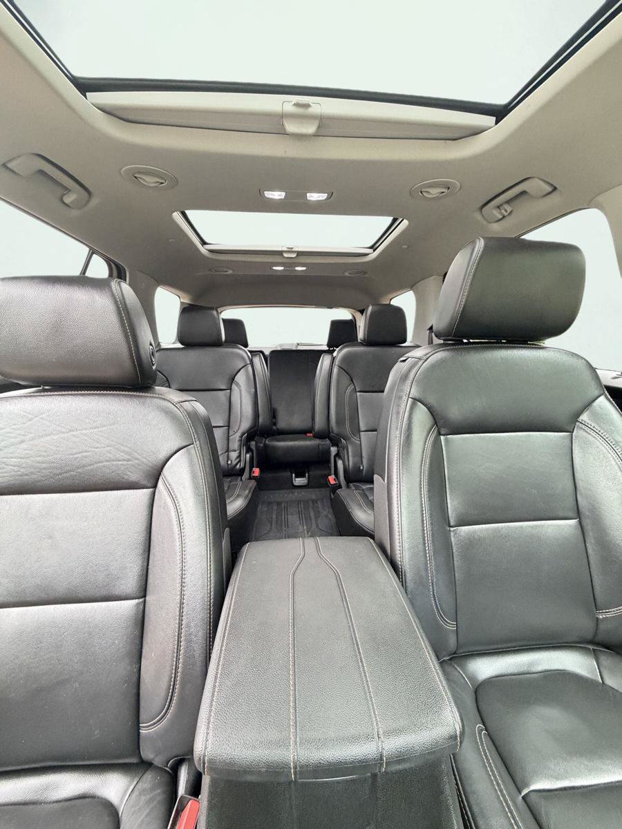 Used 2020 Chevrolet Traverse RS AWD/4WD image 24