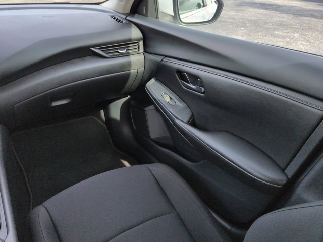 Used 2024 Nissan Sentra S image 16
