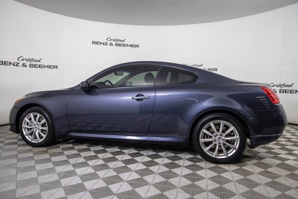 Used 2012 INFINITI G37 x w/ Premium Pkg image 11
