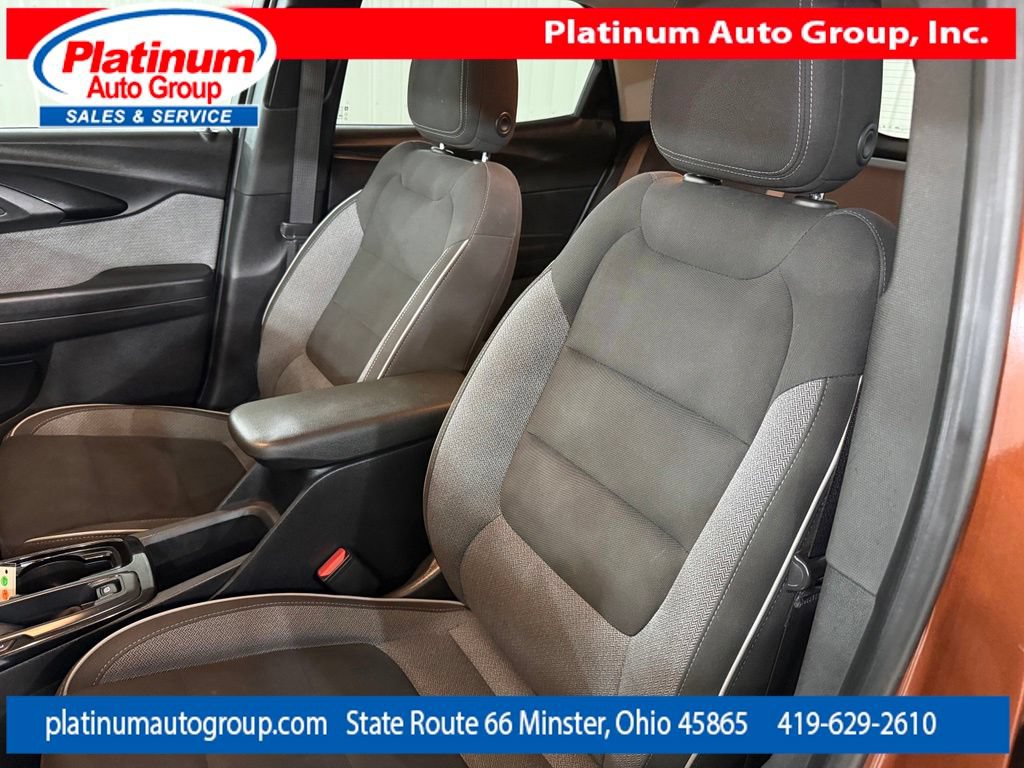 Used 2021 Chevrolet TrailBlazer LT FWD image 11