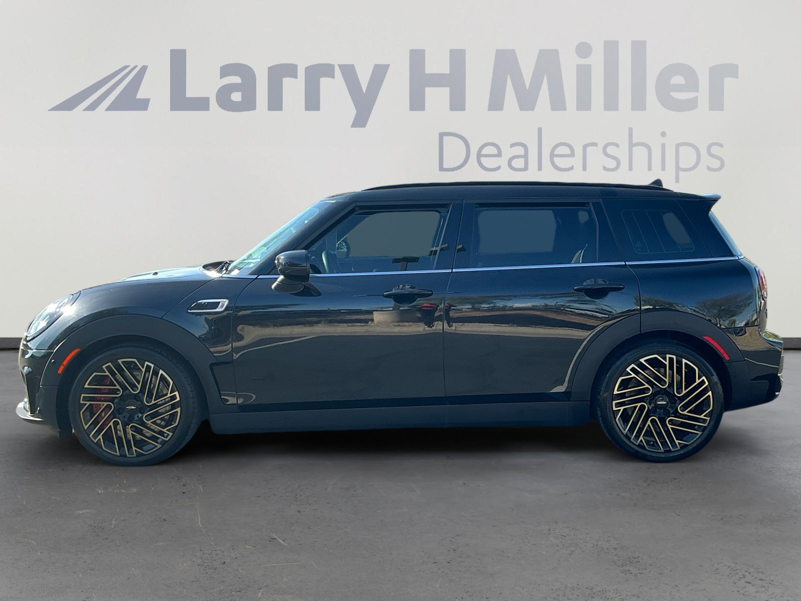 Used 2023 MINI Cooper Clubman John Cooper Works w/ MINI Untold Edition image 2