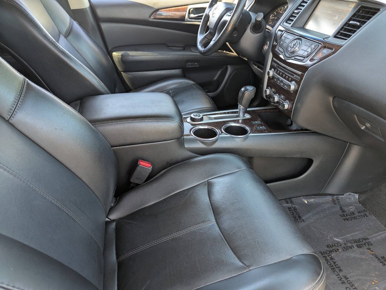Used 2016 Nissan Pathfinder SL w/ SL Premium Package AWD/4WD image 12