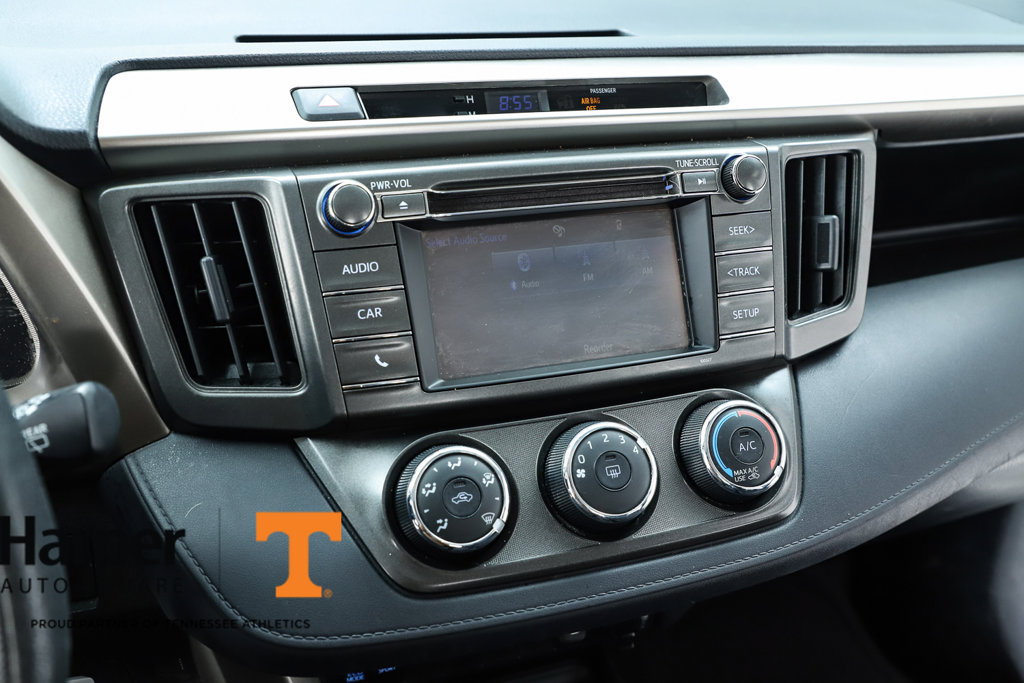 Used 2015 Toyota RAV4 LE FWD image 61